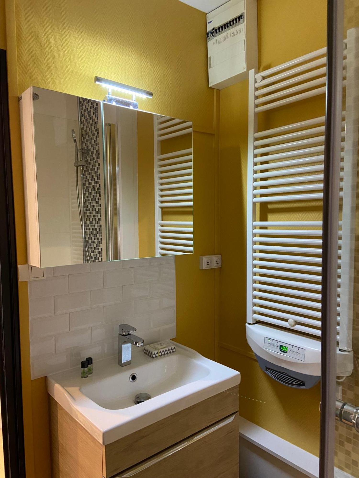 "Appartement Sur Digue" Proche De La Plage Avec Wifi Wimereux Luaran gambar