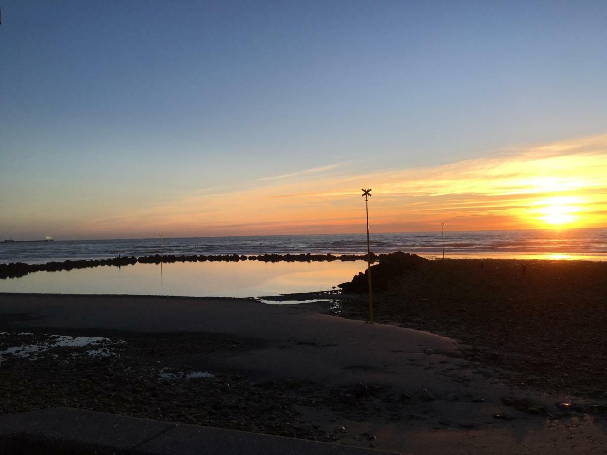 "Appartement Sur Digue" Proche De La Plage Avec Wifi Wimereux Luaran gambar